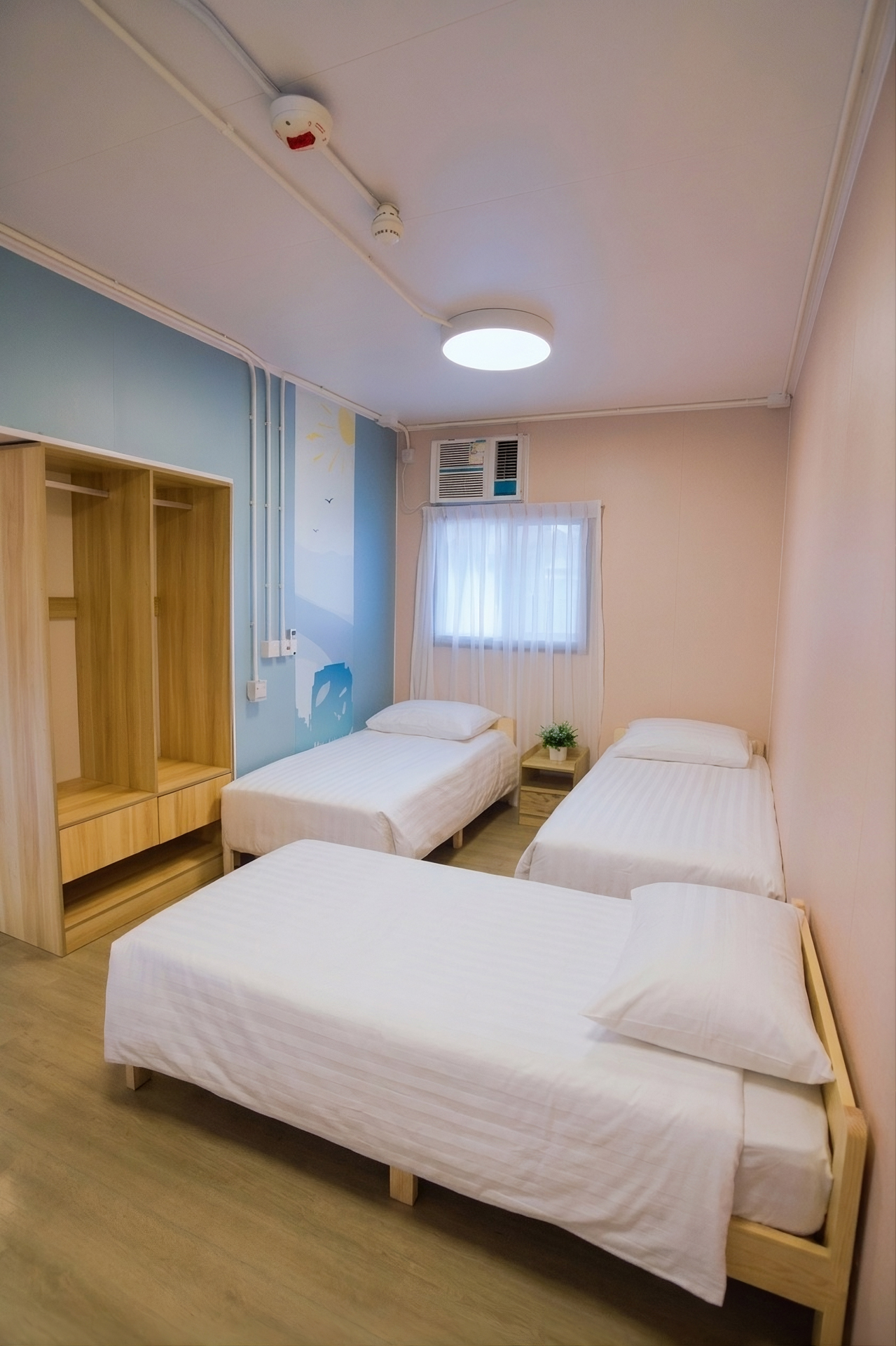 Studio Triple_02_Bedroom.jpg