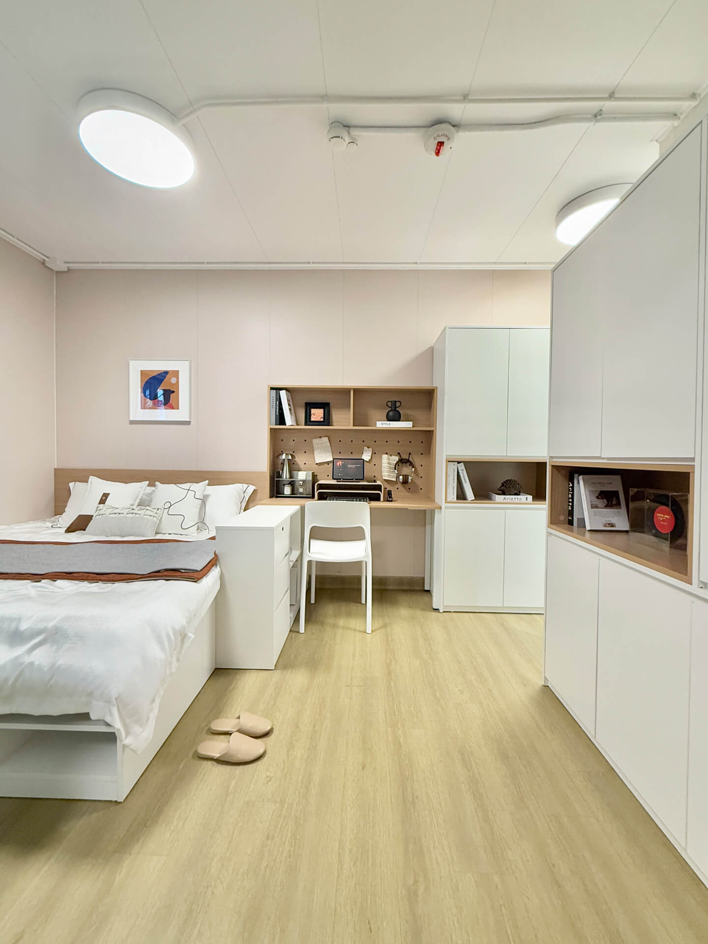 15-studio-quad-plus.jpg